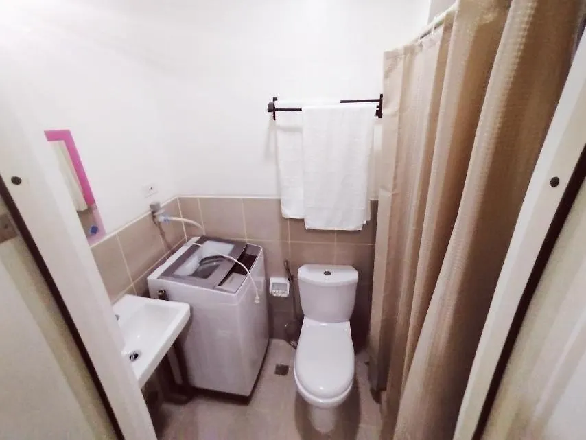 Apartment Hotel Luxury Twin Bed Room With Balcony Las Pinas-South Residence Manila